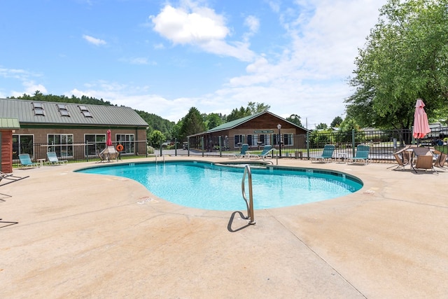 106 River Vista Dr, Dillard, GA 30537 - community pool with a patio