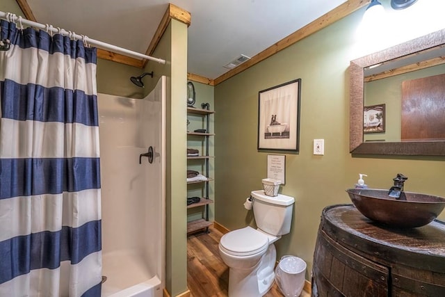 104 E Buck Run, Dahlonega, GA 30533 - bathroom featuring wood finished floors, a shower with curtain, and vanity