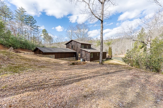 view of property exterior