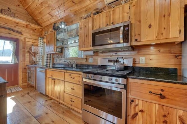 271 Kates Cove Rd, Murphy, NC 28906 - kitchen with appliances with stainless steel finishes, wood ceiling, healthy amount of natural light, lofted ceiling, and light wood-type flooring
