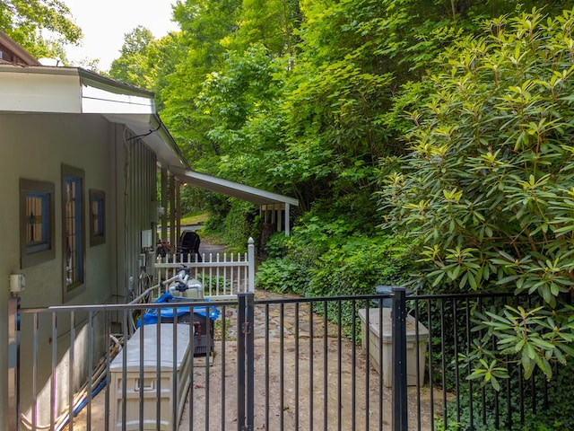 1504 Red Marble Rd, Andrews, NC 28901 - view of gate