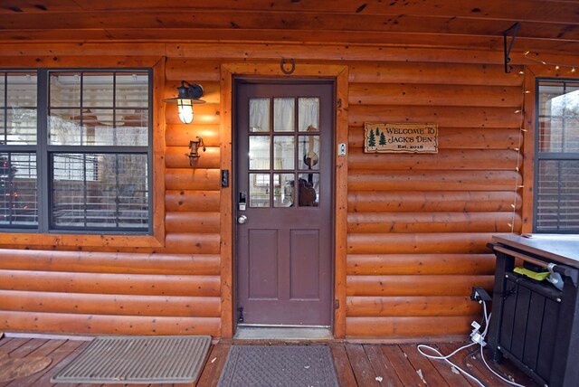 view of exterior entry