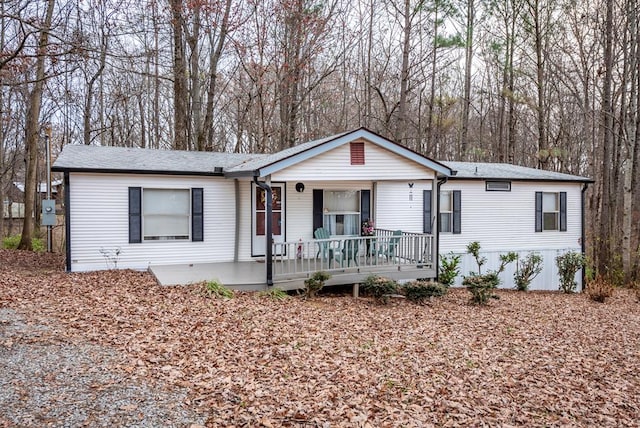 view of front of property with covered porch