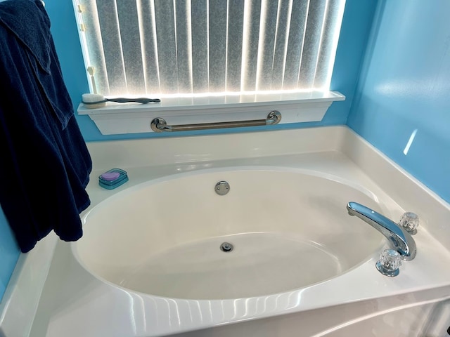 75 Briar Patch Dr, Covington, GA 30014 - bathroom featuring a tub