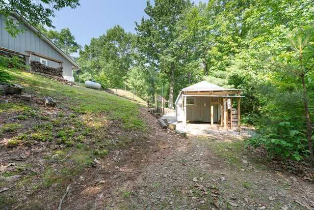 330 Ravens Gap Rd, Murphy, NC 28906 - view of yard with an outbuilding