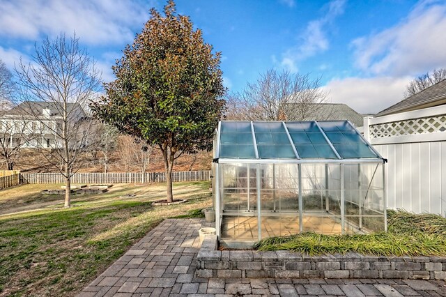 exterior space featuring an outbuilding