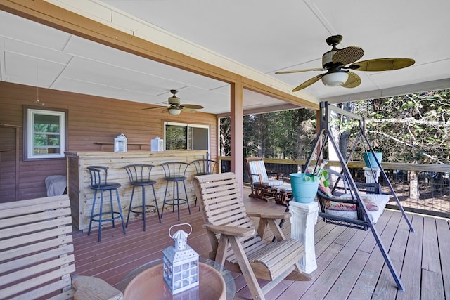 deck with ceiling fan