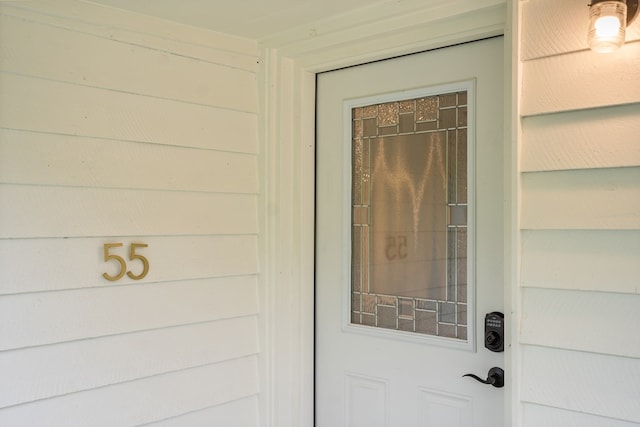view of property entrance