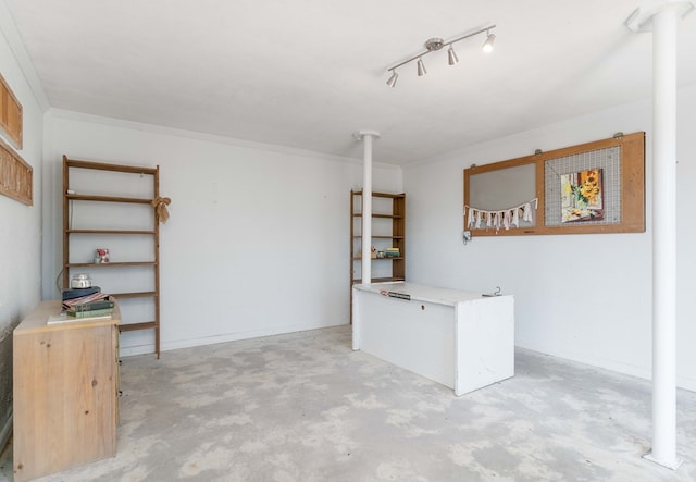 interior space featuring concrete flooring