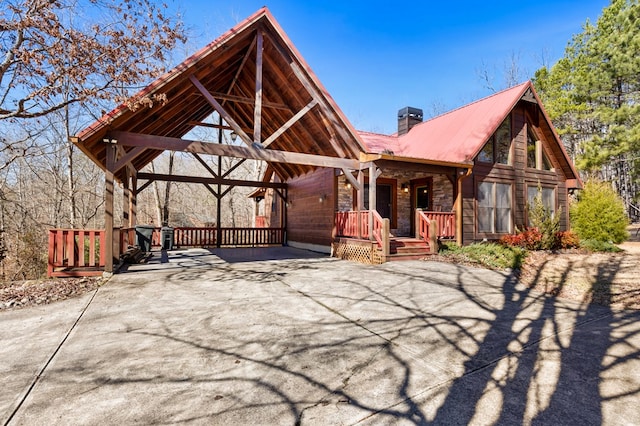 view of front of house with covered porch