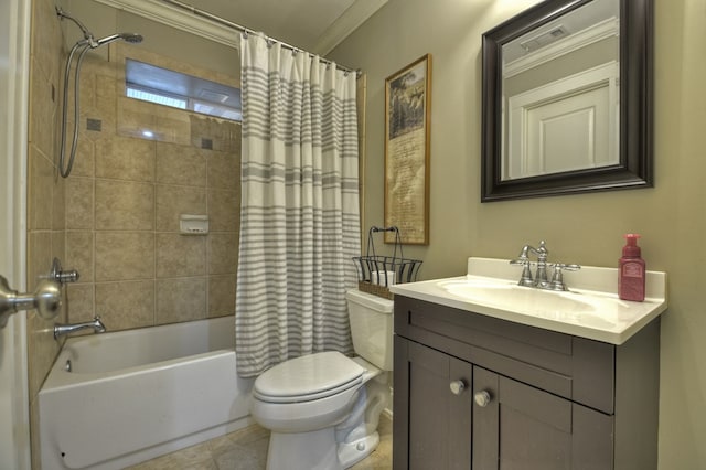 full bathroom featuring shower / bathtub combination with curtain, vanity, crown molding, and toilet