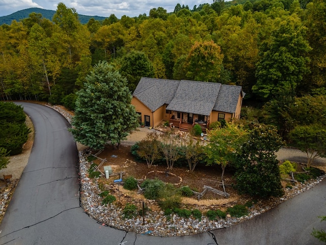 bird's eye view with a forest view