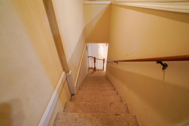289 12 Point Rd, Blairsville, GA 30512 - view of stairway