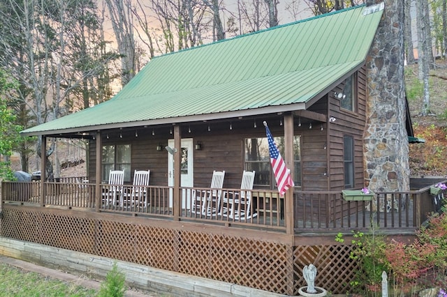view of front of property with metal roof