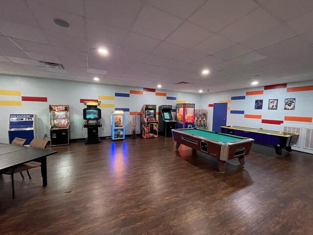 510 Gallery Ct, Ellijay, GA 30540 - recreation room featuring a drop ceiling, pool table, and wood finished floors
