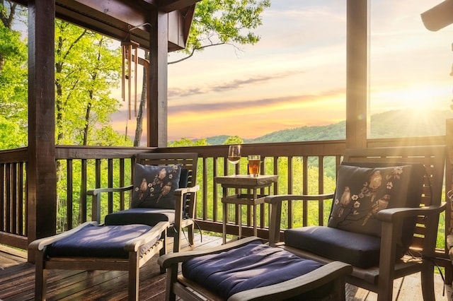 view of deck at dusk