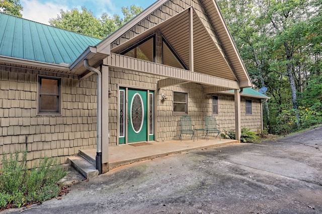 view of entrance to property