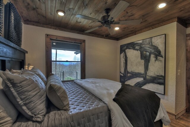 bedroom with wooden ceiling, a ceiling fan, recessed lighting, and wood finished floors