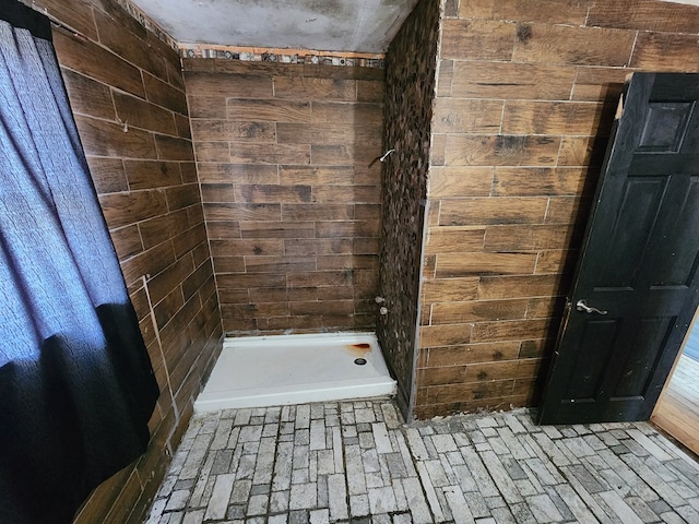 27 Russell Farm Rd, Andrews, NC 28901 - bathroom featuring a stall shower