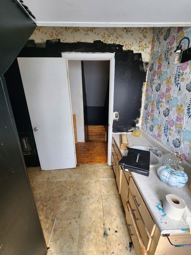 27 Russell Farm Rd, Andrews, NC 28901 - kitchen with light countertops