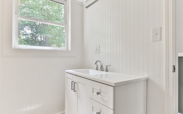 bathroom featuring vanity