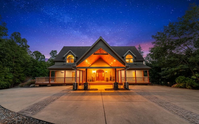 view of front of house with a porch