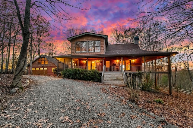 view of front of property featuring covered porch