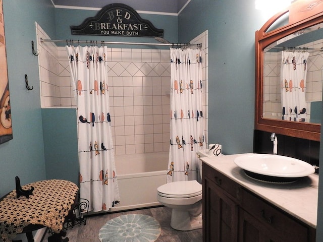 120 Sunrock Mountain Trc, Blue Ridge, GA 30513 - bathroom featuring toilet, vanity, shower / bath combination with curtain, and wood finished floors