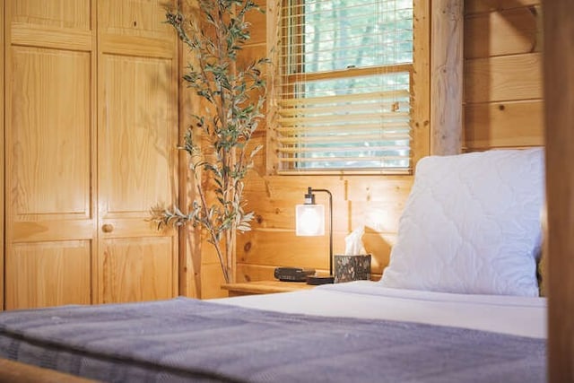 437 Spruce Cir, Mineral Bluff, GA 30559 - view of bedroom