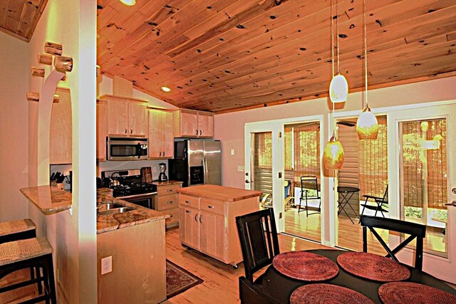 140 Hannel Dr, Murphy, NC 28906 - kitchen featuring wood ceiling, appliances with stainless steel finishes, light wood finished floors, lofted ceiling, and light brown cabinets