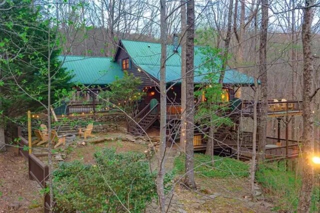 view of yard featuring a deck