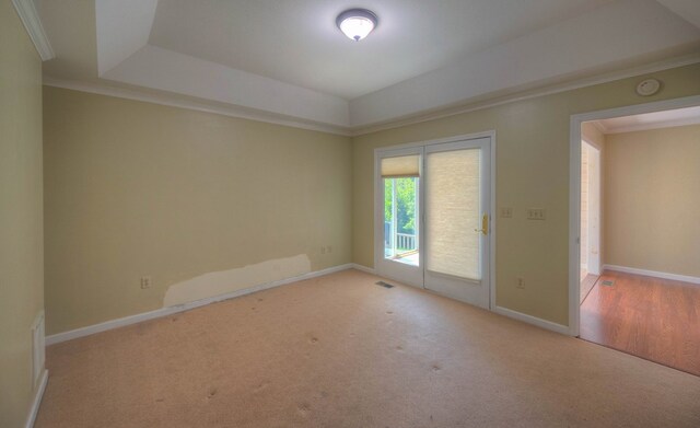 467 Greenlawn Cemetary Rd, Murphy, NC 28906 - carpeted spare room featuring crown molding, a raised ceiling, a smoke detector, and baseboards