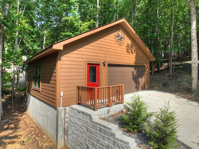 191 Deer Run Rd, Blairsville, GA 30512 - view of front of property featuring a detached garage and an outdoor structure