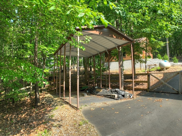 191 Deer Run Rd, Blairsville, GA 30512 - exterior space featuring a carport and a gate