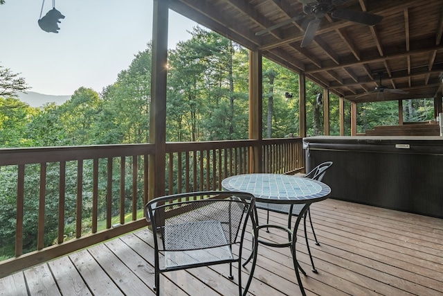 deck with ceiling fan