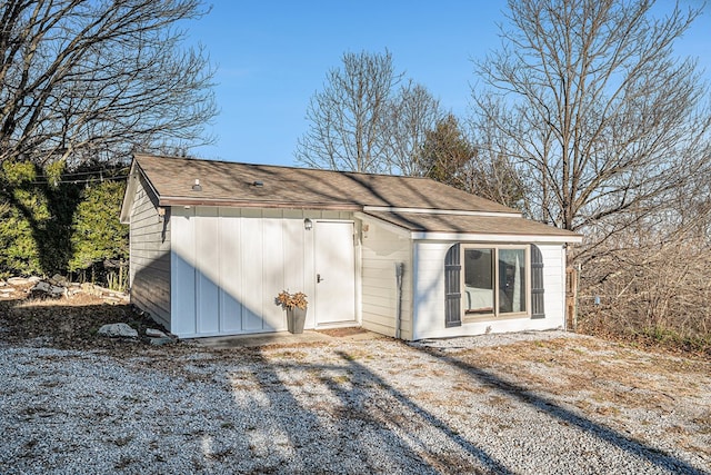 view of outbuilding