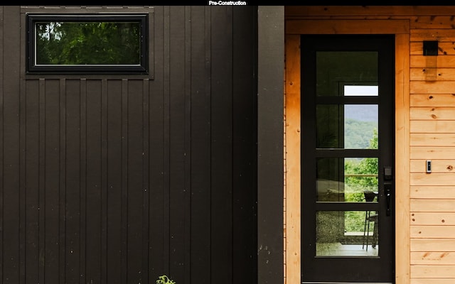 view of property entrance