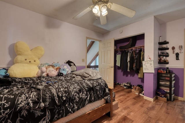 432 Jewell Mason, Blairsville, GA 30512 - bedroom with wood finished floors, a closet, and ceiling fan