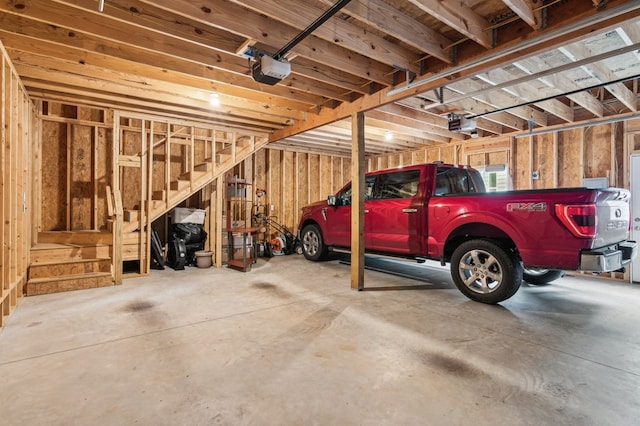 774 Hickory Ridge Dr, Ellijay, GA 30540 - garage featuring a garage door opener