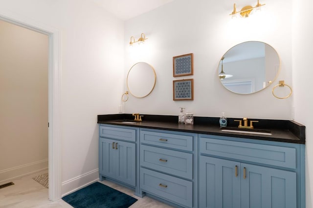 bathroom with vanity