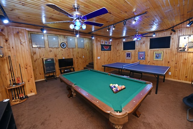 playroom with ceiling fan, baseboards, rail lighting, and carpet floors