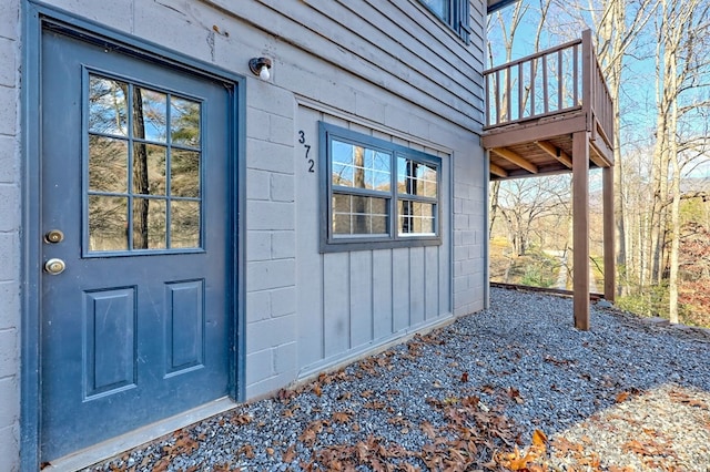 view of entrance to property