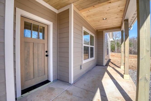 view of entrance to property