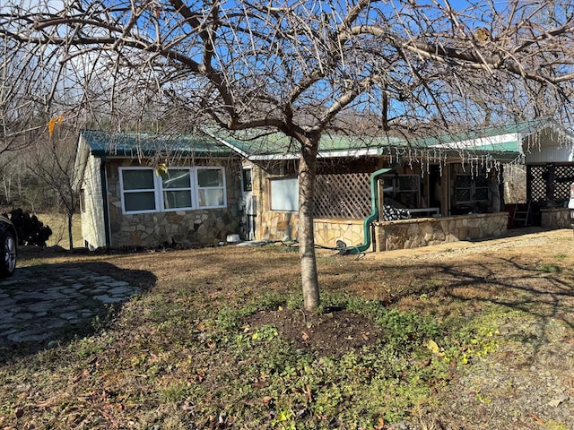 view of front of home