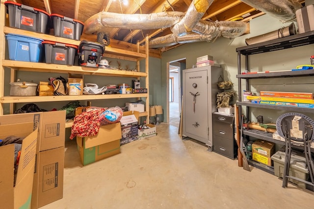 365 Quarles Ln, Ellijay, GA 30540 - view of storage room