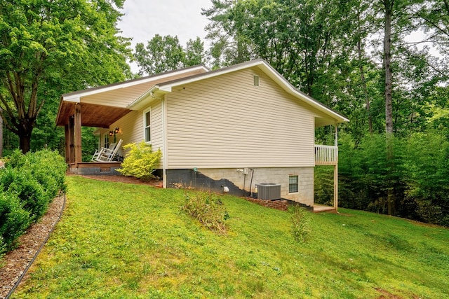 365 Quarles Ln, Ellijay, GA 30540 - view of home's exterior featuring a lawn and covered porch