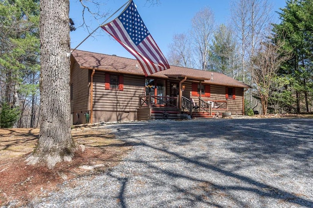 209 Seldom Seen Ln, Murphy, NC 28906 - view of front facade featuring a porch and a shingled roof