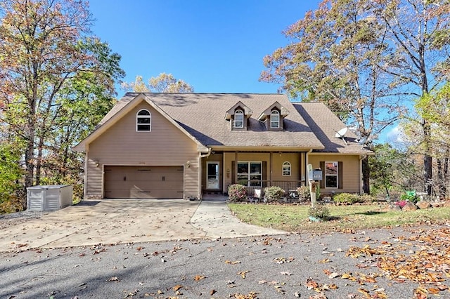 view of front of house with covered porch