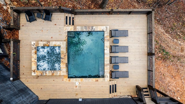 birds eye view of property