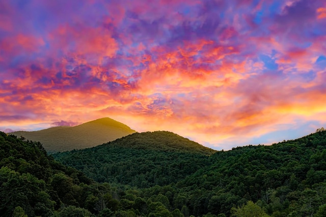 property view of mountains